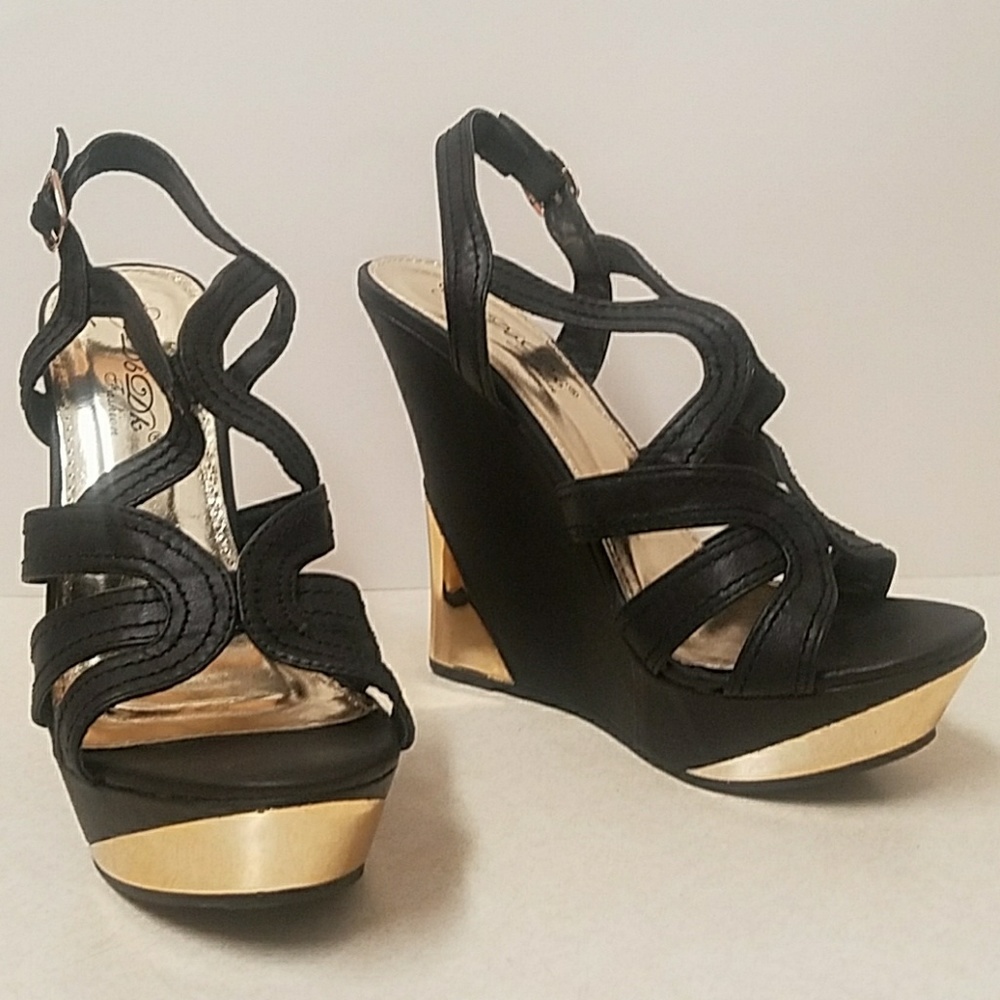 Black and gold nearly 6 inch wedges